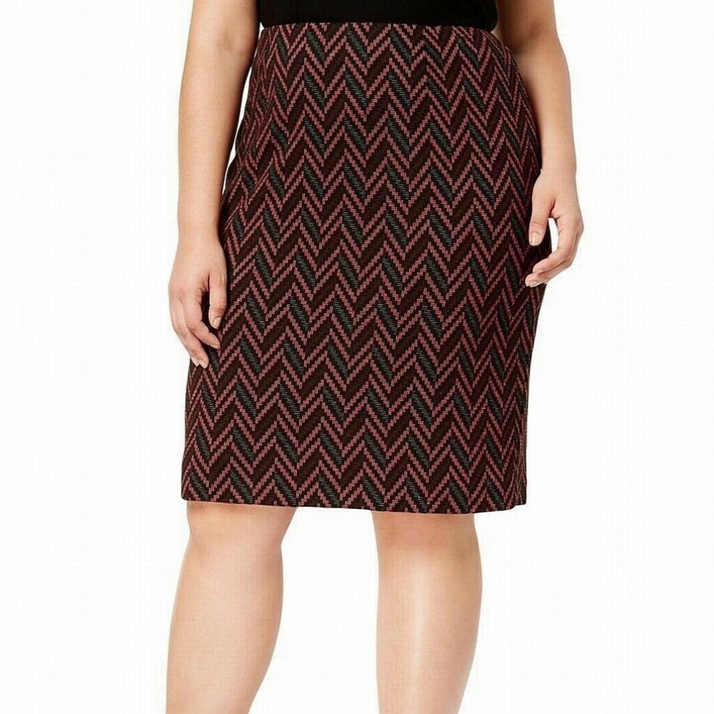 Kasper Chevron Sangria-Black skirt